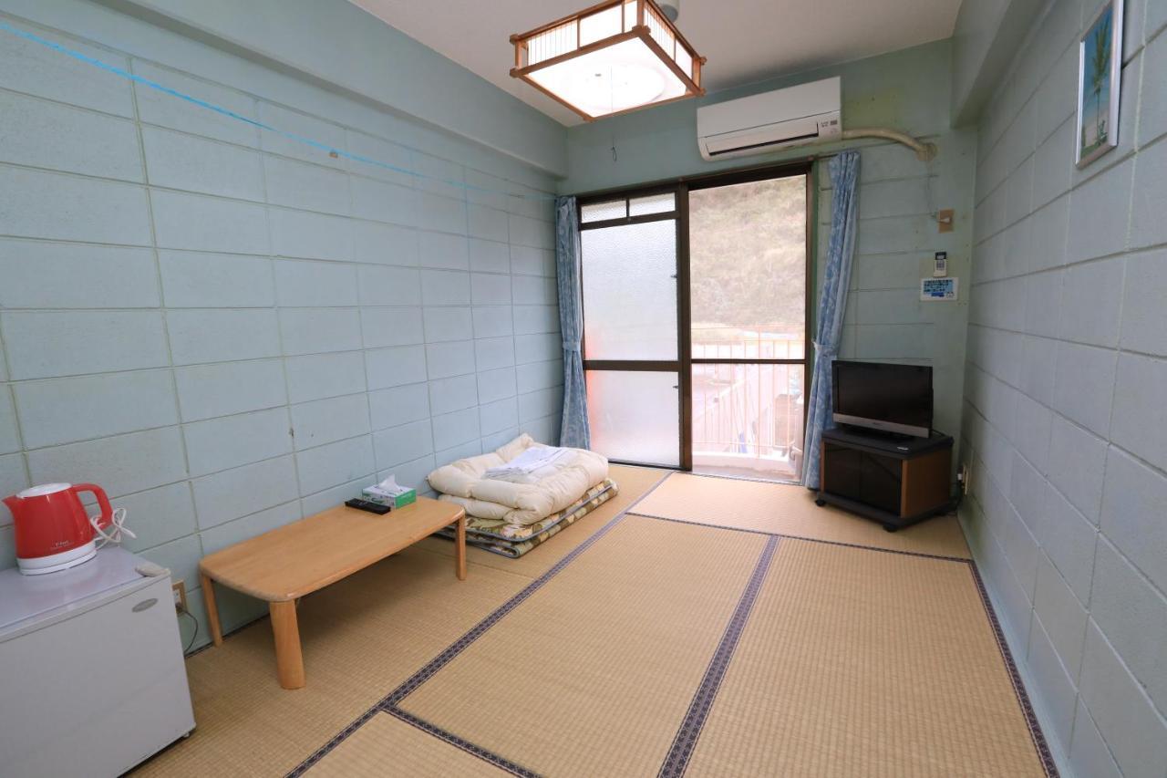 Joyful Chingushi Hotell Tokashiki Eksteriør bilde